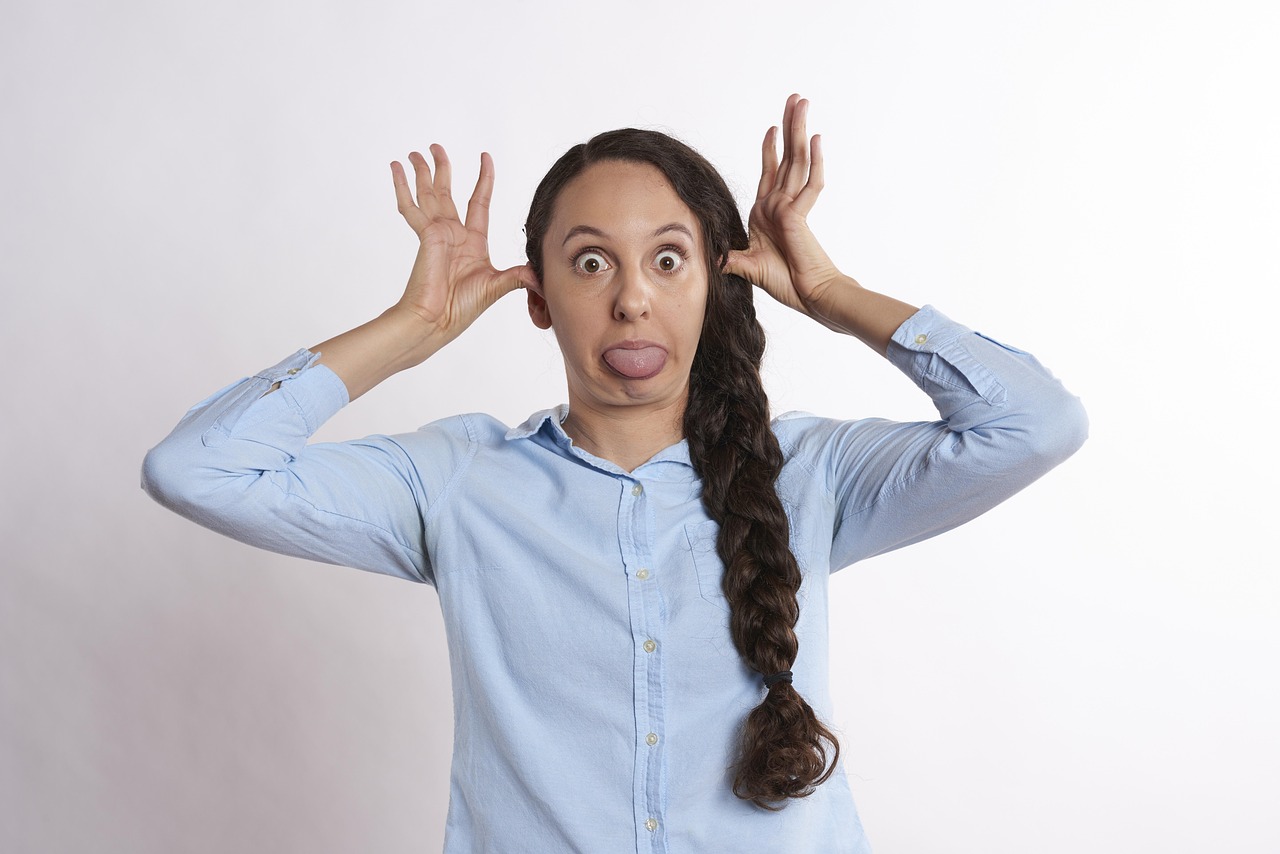 家庭共享的幸福时光，以家人之名全集免费观看，打造你的专属温馨剧场