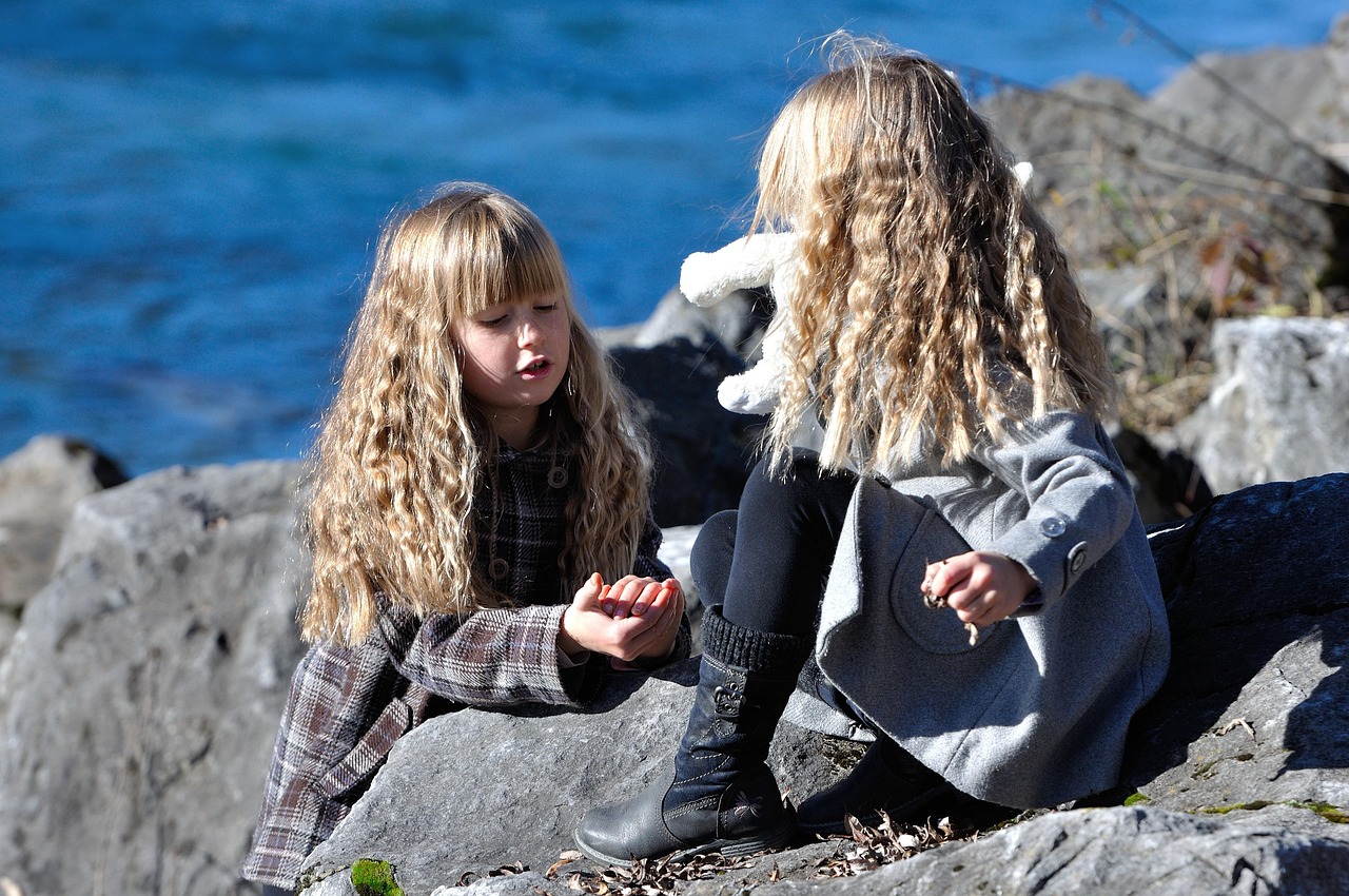 为女孩挑选寓意深远的名字,羽字的魔力与美